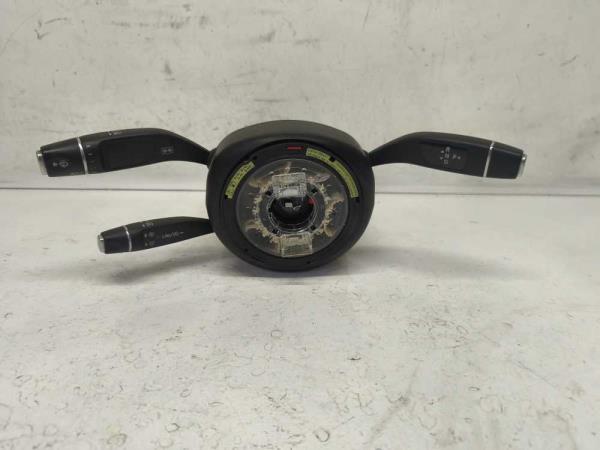 COMMODO VOLANT MERCEDES - Vue 1